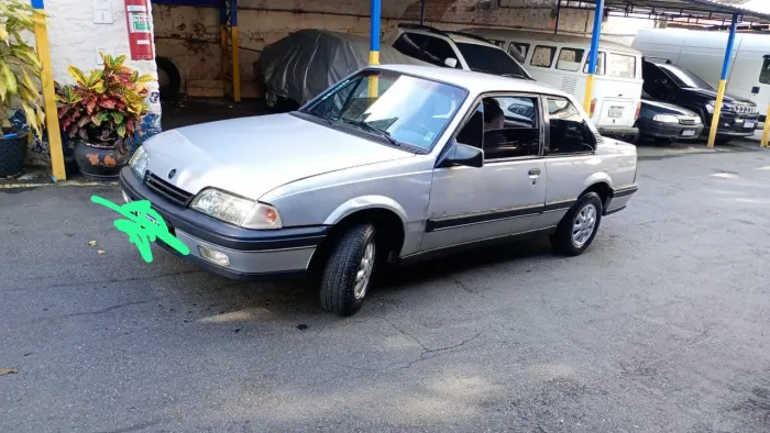 Chevrolet Monza GL 2.0 Efi/sl/l/650/club/barc.2e4p (álcool) 1994