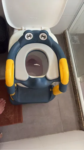 Redutor de assento sanitário infantil