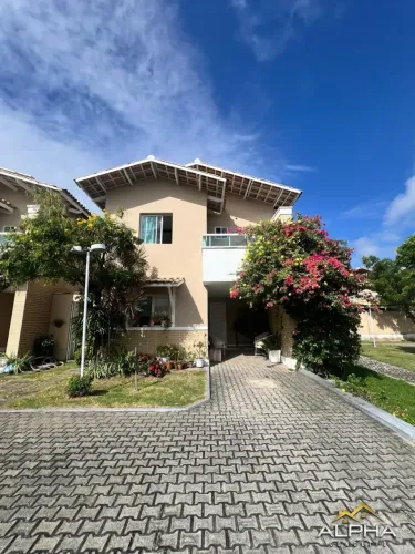 LINDA CASA DUPLEX COM 3 SUITES MOBILIADA NA SAPIRANGA