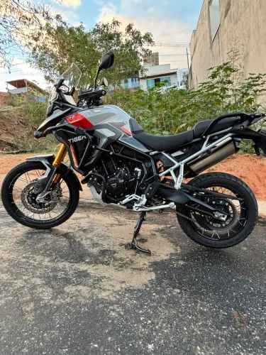 Rally 900 Pro 2025, semi nova!