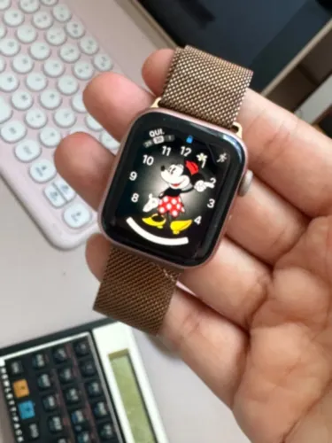 Apple Watch série 4 rose lindíssimo