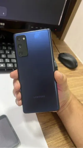 Samsung S20