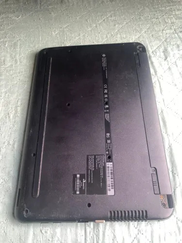 Notebook HP Intel Inside. Não liga para conserto ou retirada de peças.