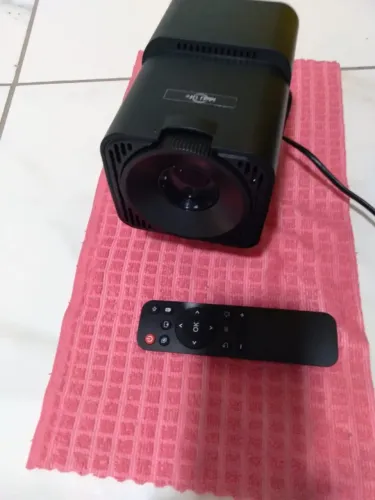 Projetor de Imagem Seminovo 4K Idali Life