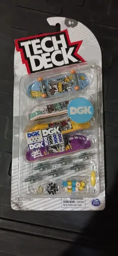 Tech deck - DGK (skate miniatura)