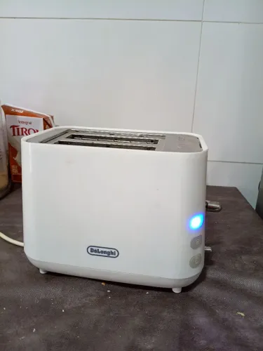 Torradeira Delonghi