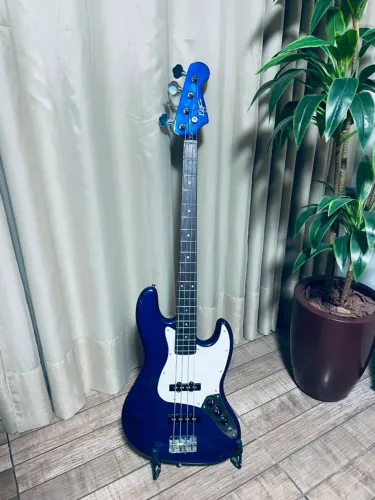 Baixo Jazz Bass 90s