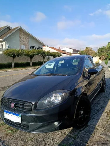 Fiat Linea Essence 1.8 Flex 16V 4P 2016