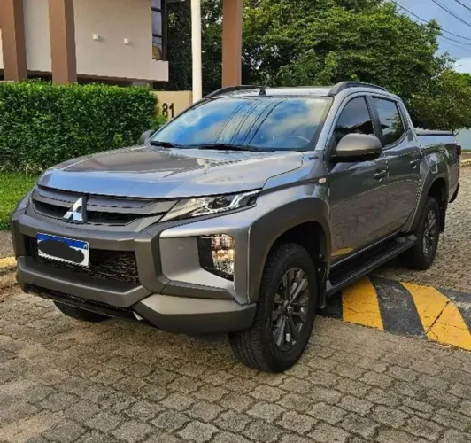 Mitsubishi L200 Trit. S.out. GLS 2.4 CD Diesel Aut. 2025