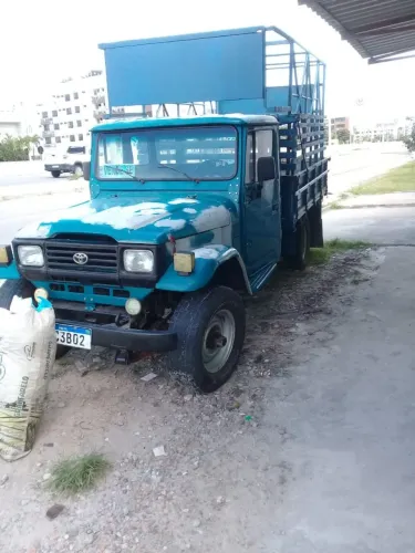 Toyota bandeirantes