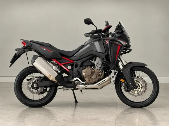 CRF 1100L AFRICA TWIN PRETA 2022/2022
