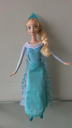 VENDO BONECA ELSA FROZEN ORIGINAL 