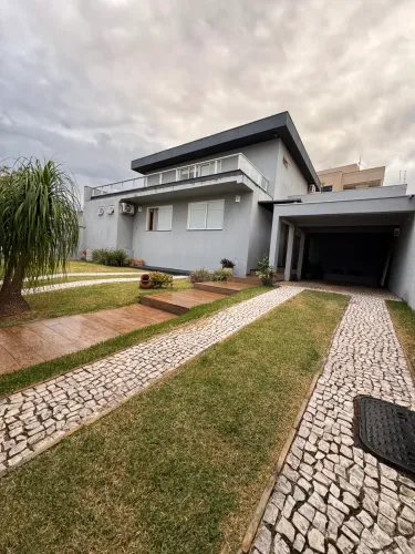 Casa à Venda - Setor Sul | Goiânia - GO