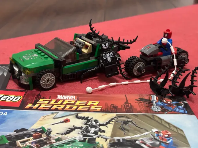 Lego marvel Homem Aranha e Venom