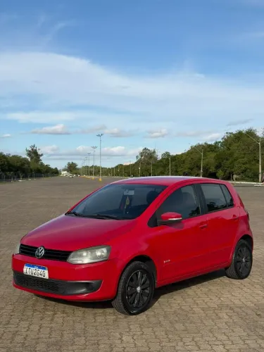 Volkswagen Fox 1.6 MI Total Flex 8V 5P 2013