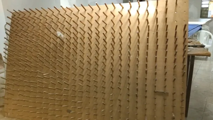 Porta linhas para confecção 