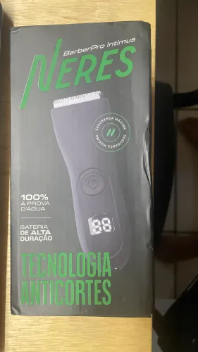 Barber pro intimis NERES