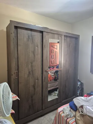 Guarda-roupa