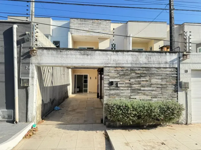 Imóvel para venda possui 157 metros quadrados com 5 quartos em Edson Queiroz - Fortaleza -