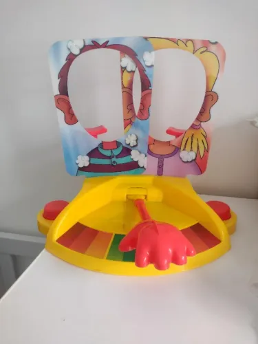 brinquedo torta na cara