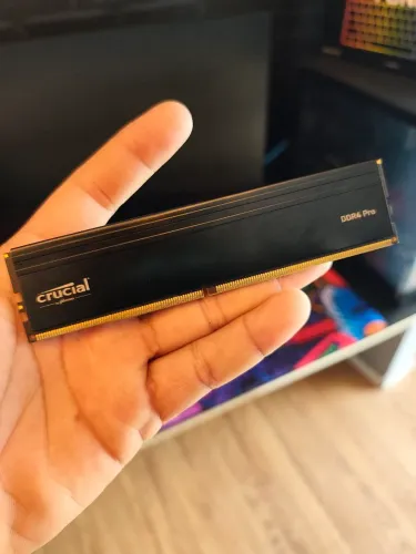 Memória crucial 16GB 3000mhz