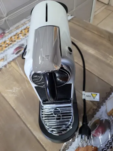 Cafeteira Nespresso Citi Z  110 V 