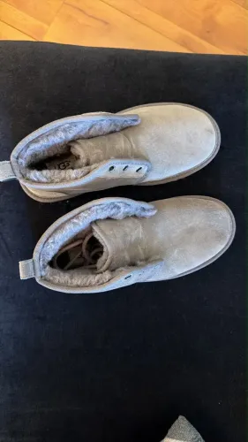Bora UGG masculina 