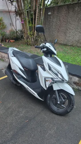 Vendo Honda elite 2020