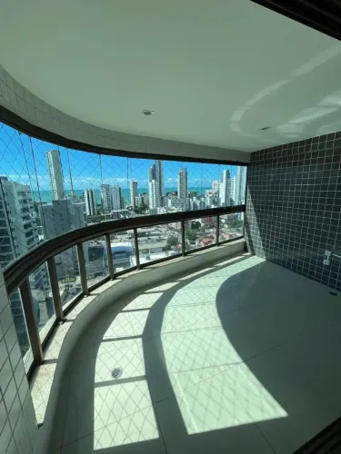 Imóvel para aluguel possui 176 metros quadrados com 4 quartos em Boa Viagem - Recife - PE