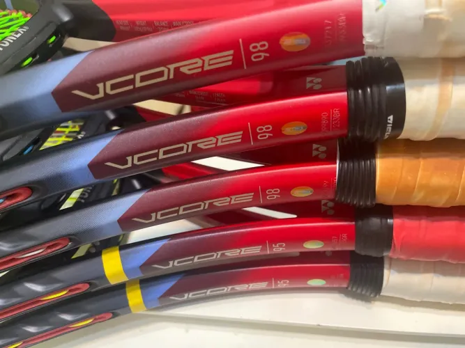 Combo Yonex VCore 95/98 - 2023 - Usadas