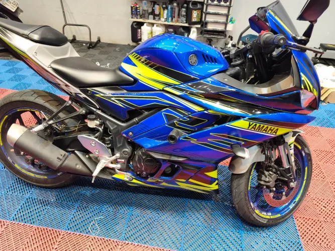 Vendo moto R3 -2021 Único dono