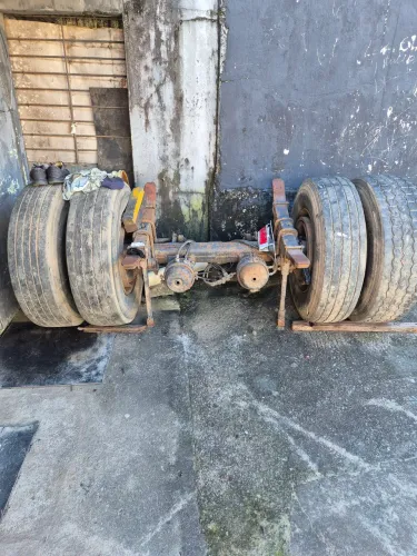 Eixo para carreta (Roda pequena)