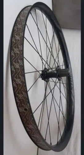 Rodas Specialized stout xc38 aro 27.5 boost largura interna 38mm