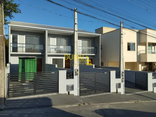 Sobrados em São José!!!