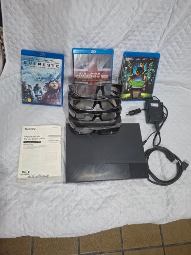 1 Aparelho de BLU-RAY 3D.