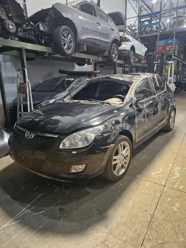 Sucata peças Hyundai i30 2.0 2011 automático 