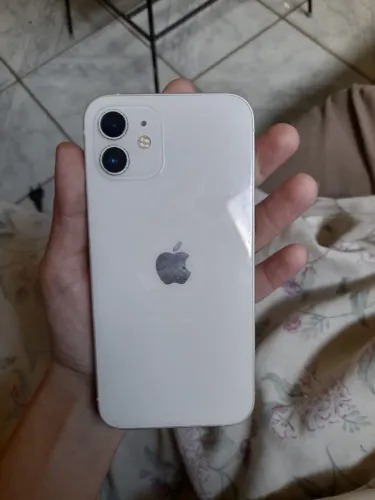 iPhone 12