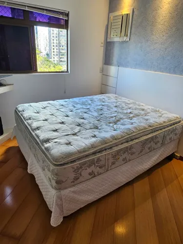 Cama Queen