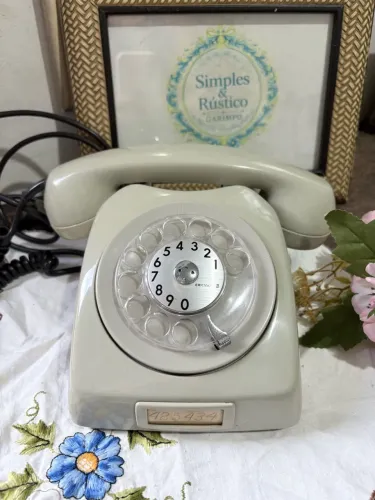 Aparelho de telefone