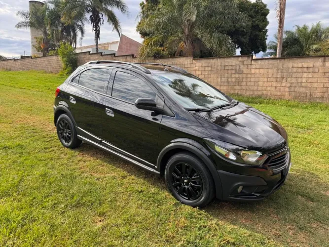 Chevrolet Onix Activ 1.4 8V Flex Aut. 4P 2019