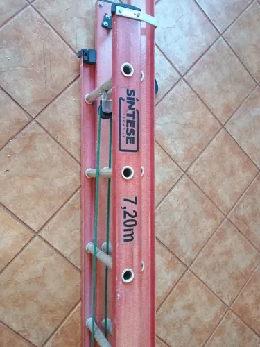 Escada síntese 7,20 metros