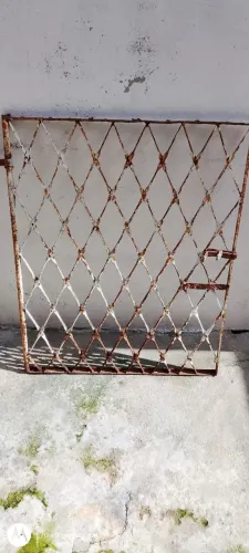 Portão de ferro pequeno 1 x 1 