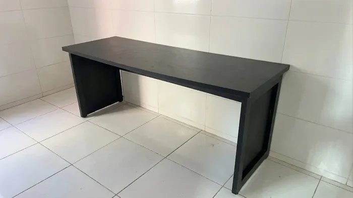 Mesa de escritório MDF com Madeira