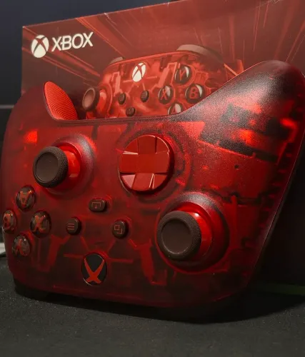 Controle Xbox Series/One Translúcido Vermelho Pulse Cipher