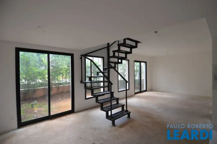 DUPLEX - JARDIM GUEDALA - SP