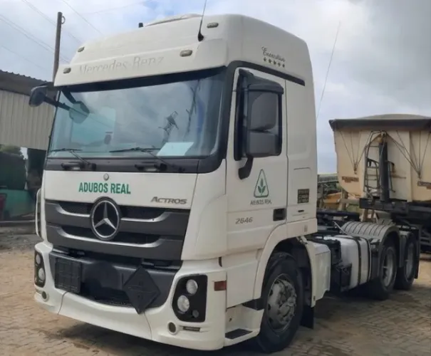 Vende-se Cavalinho Mercedes-Bens Actros 2646 S 6x4 2p