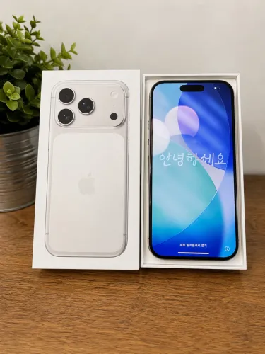 iPhone 17 Pro 256GB Prata - Novo, Caixa Aberta