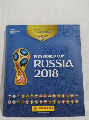 Álbum capa dura copa 2018 completo