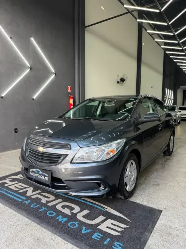 Chevrolet Onix JOY Hatch 1.0 8V Flex Mec. 4P 2018