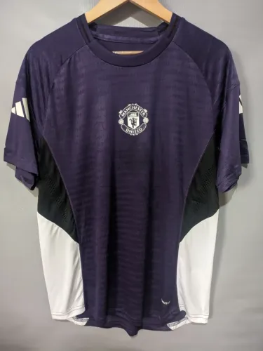Camisa Manchester United Treino 25/26 | Tamanho G
